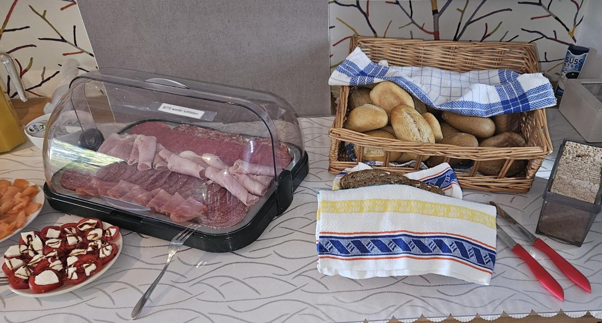 אלט שוורין Hotelpension Pfarrhaus מראה חיצוני תמונה
